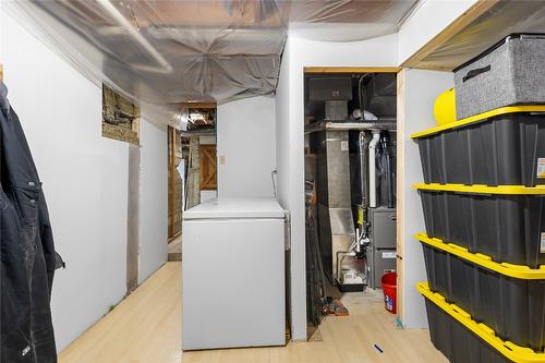 2310 Dewolfe Avenue, Kimberley, BC - Indoor