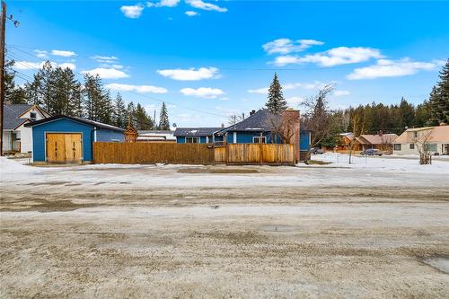 2310 Dewolfe Avenue, Kimberley, BC - Outdoor