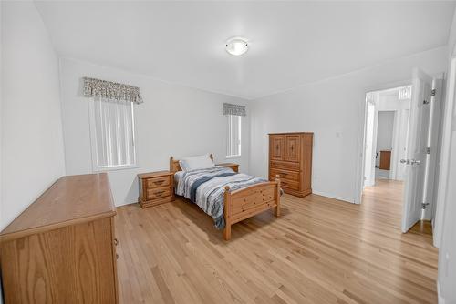 2628 3A Street, Cranbrook, BC - Indoor Photo Showing Bedroom