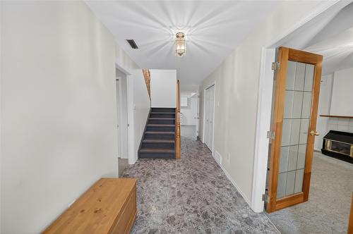 2628 3A Street, Cranbrook, BC - Indoor Photo Showing Other Room