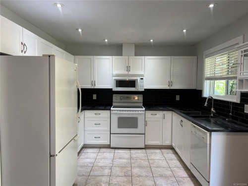 492 Cedar Cres, Gold River, BC 