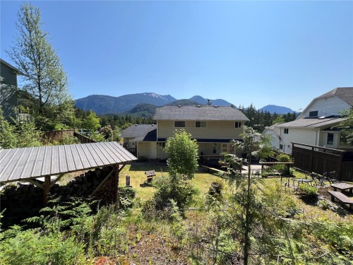492 Cedar Cres, Gold River, BC 