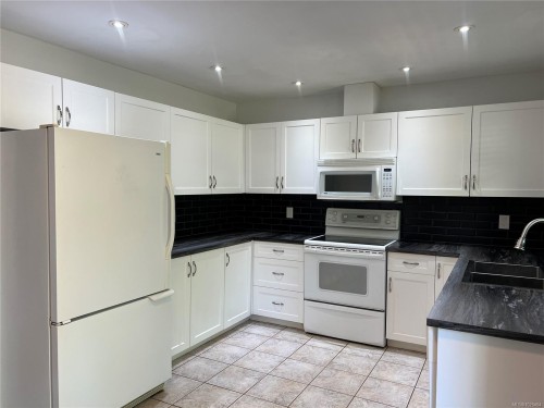 492 Cedar Cres, Gold River, BC 