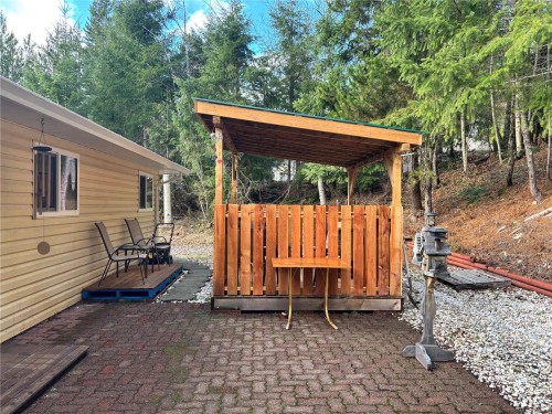 419 Donner Dr, Gold River, BC 