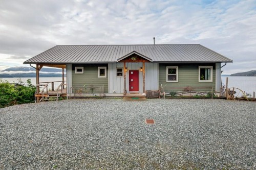 420 1St St, Sointula, BC 