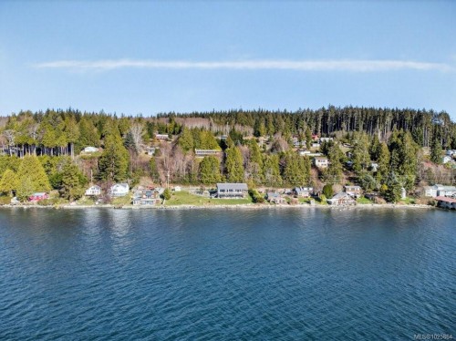 420 1St St, Sointula, BC 