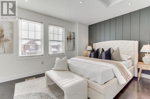 917 Mctrach Crescent, Milton, ON - Indoor Photo Showing Bedroom