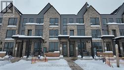 56 GREEN GARDENS BOULEVARD  Toronto, ON M6A 0E6