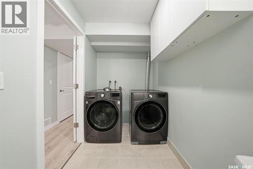 401 710 Gordon Road, Saskatoon, SK - Indoor Photo Showing Laundry Room