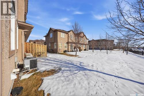 401 710 Gordon Road, Saskatoon, SK - Outdoor