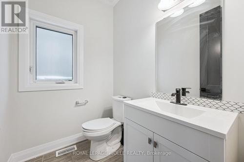 163 Redtail Street, Kitchener, ON - Indoor Photo Showing Bathroom