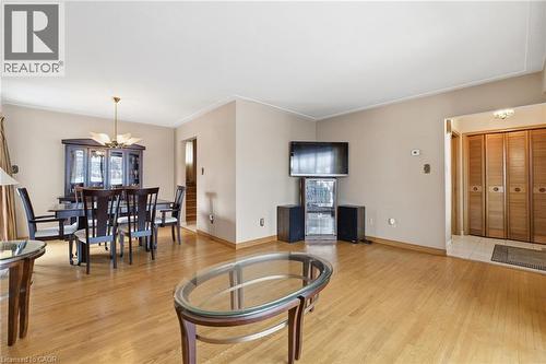 156 Kentley Drive, Hamilton, ON - Indoor