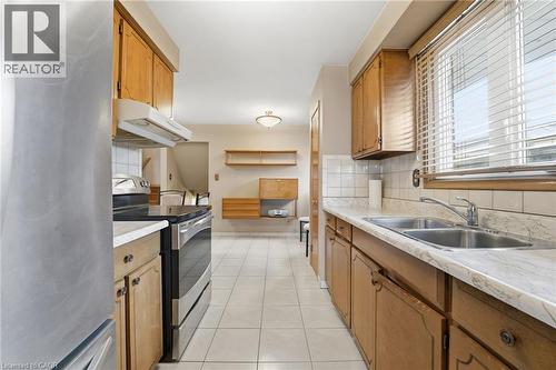156 Kentley Drive, Hamilton, ON - Indoor Photo Showing Kitchen With Double Sink