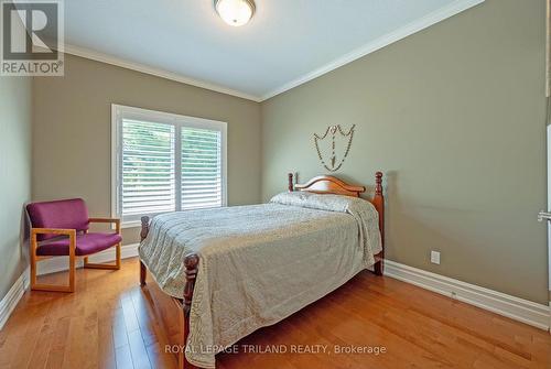 2285 Lilac Avenue, London South (South K), ON - Indoor Photo Showing Bedroom