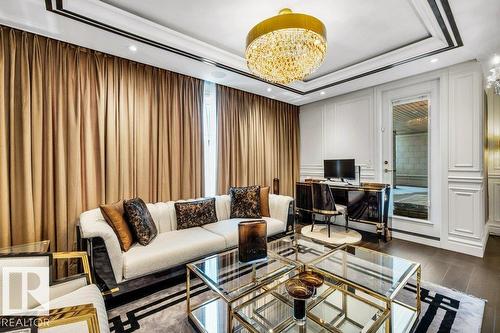 211 Windermere Dr Nw, Edmonton, AB - Indoor Photo Showing Living Room