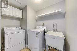 Ensuite Laundry - 