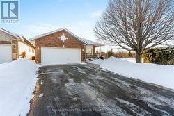 322 EMERALD STREET  Kingston (City Northwest), ON K7P 3C9