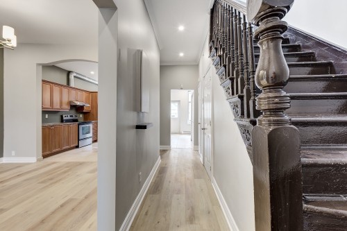 Passageway - 4230 Rue St-Denis, Montréal (Le Plateau-Mont-Royal), QC - Indoor Photo Showing Other Room