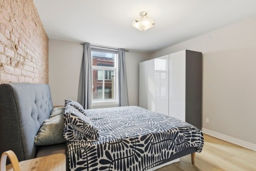 Master Bedroom - 4230 Rue St-Denis, Montréal (Le Plateau-Mont-Royal), QC - Indoor Photo Showing Bedroom