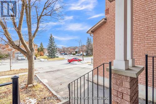 3865 Allcroft Road, Mississauga, ON - Outdoor
