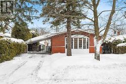 2414 JOLIFFE STREET  Ottawa, ON K1G 1G9