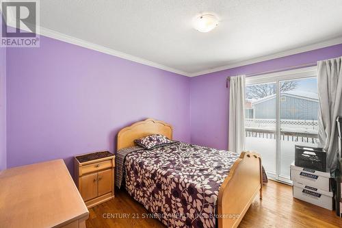 2414 Joliffe Street, Ottawa, ON - Indoor Photo Showing Bedroom