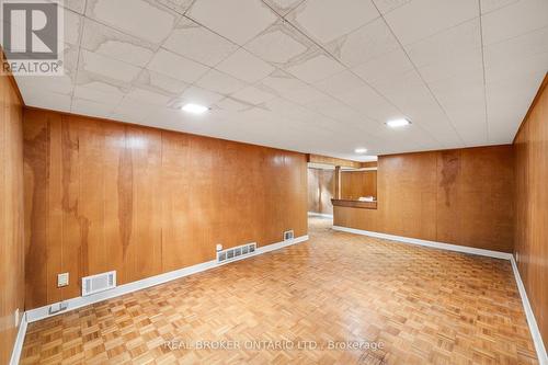 2414 Joliffe Street, Ottawa, ON - Indoor