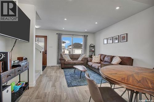 403 Eldorado Street, Warman, SK - Indoor Photo Showing Living Room