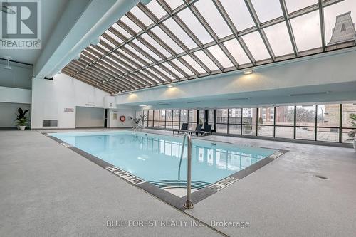 Indoor Salt Water Pool - Floor 3 - 1705 - 389 Dundas Street W, London East (East K), ON - Indoor Photo Showing Other Room With In Ground Pool