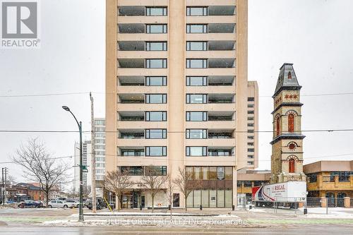 1705 - 389 Dundas Street W, London East (East K), ON - Outdoor With Facade