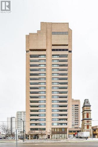 1705 - 389 Dundas Street W, London East (East K), ON - Outdoor With Balcony With Facade