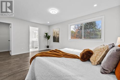 83 Saddle Crescent, Ottawa, ON - Indoor Photo Showing Bedroom