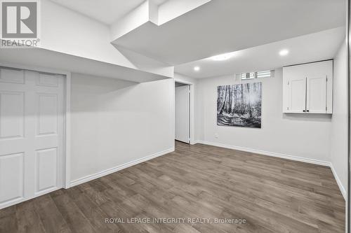 83 Saddle Crescent, Ottawa, ON - Indoor Photo Showing Other Room