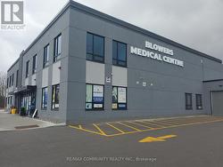 40 BLOWERS CRESCENT  Ajax, ON L1Z 0N4