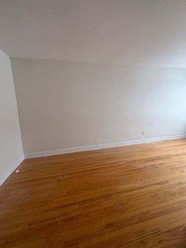 Salon - 482 Rue Tassé, Montréal (Saint-Laurent), QC - Indoor Photo Showing Other Room