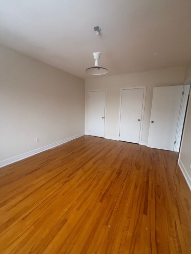 Chambre à coucher - 482 Rue Tassé, Montréal (Saint-Laurent), QC - Indoor Photo Showing Other Room