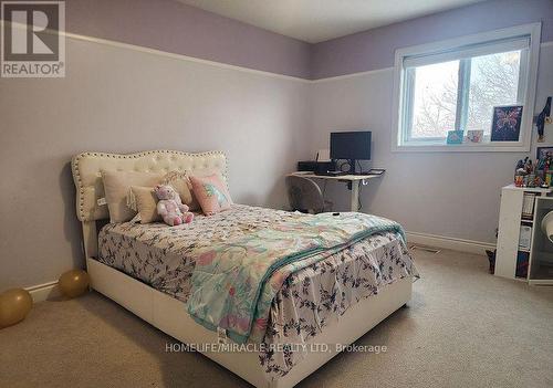 388 Thomas Slee Drive, Kitchener, ON - Indoor Photo Showing Bedroom