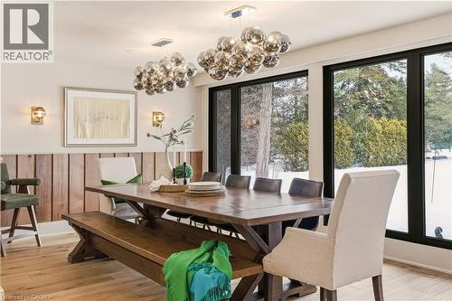 2510 Britannia Road, Burlington, ON - Indoor Photo Showing Dining Room