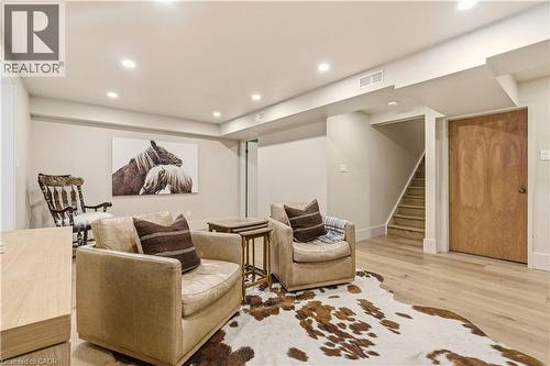 2510 Britannia Road, Burlington, ON - Indoor