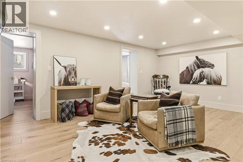 2510 Britannia Road, Burlington, ON - Indoor