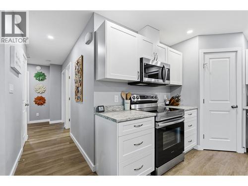 2532 Gopher Drive, Williams Lake, BC - Indoor Photo Showing Kitchen