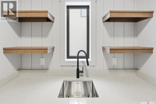 166 Cockroft Manor, Saskatoon, SK - Indoor