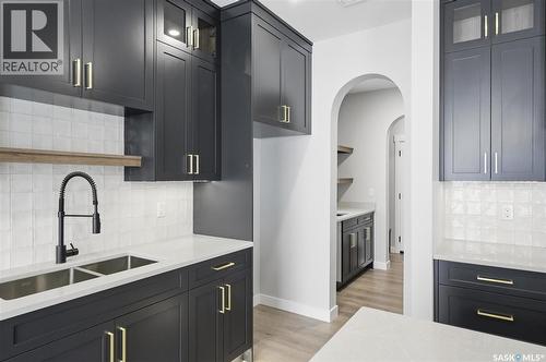 166 Cockroft Manor, Saskatoon, SK - Indoor Photo Showing Kitchen With Double Sink With Upgraded Kitchen