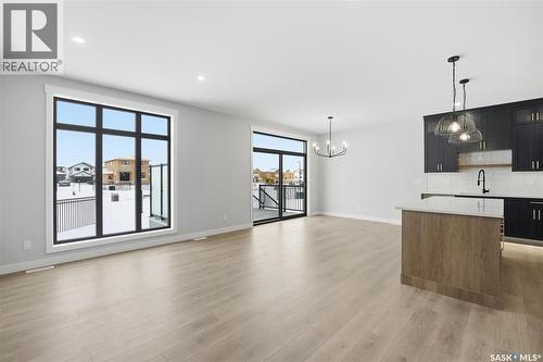 166 Cockroft Manor, Saskatoon, SK - Indoor