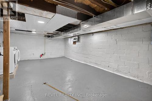 161 Connaught Avenue N, Hamilton, ON - Indoor