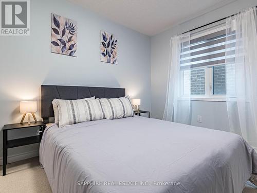 325 Trudeau Drive E, Milton, ON - Indoor Photo Showing Bedroom