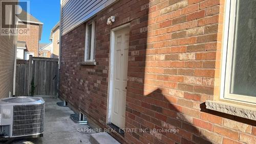 325 Trudeau Drive E, Milton, ON - Outdoor With Exterior