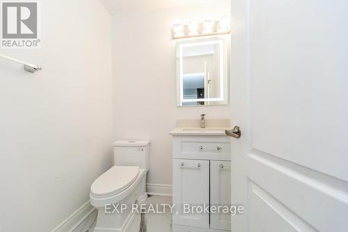 734 Cook Crescent, Shelburne, ON - Indoor Photo Showing Bathroom