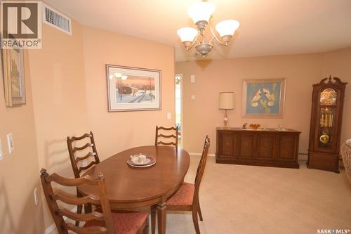 207 1622 Acadia Drive, Saskatoon, SK - Indoor Photo Showing Dining Room