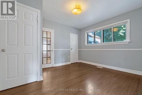 1303 Bunnell Drive, Burlington, ON - Indoor Photo Showing Other Room